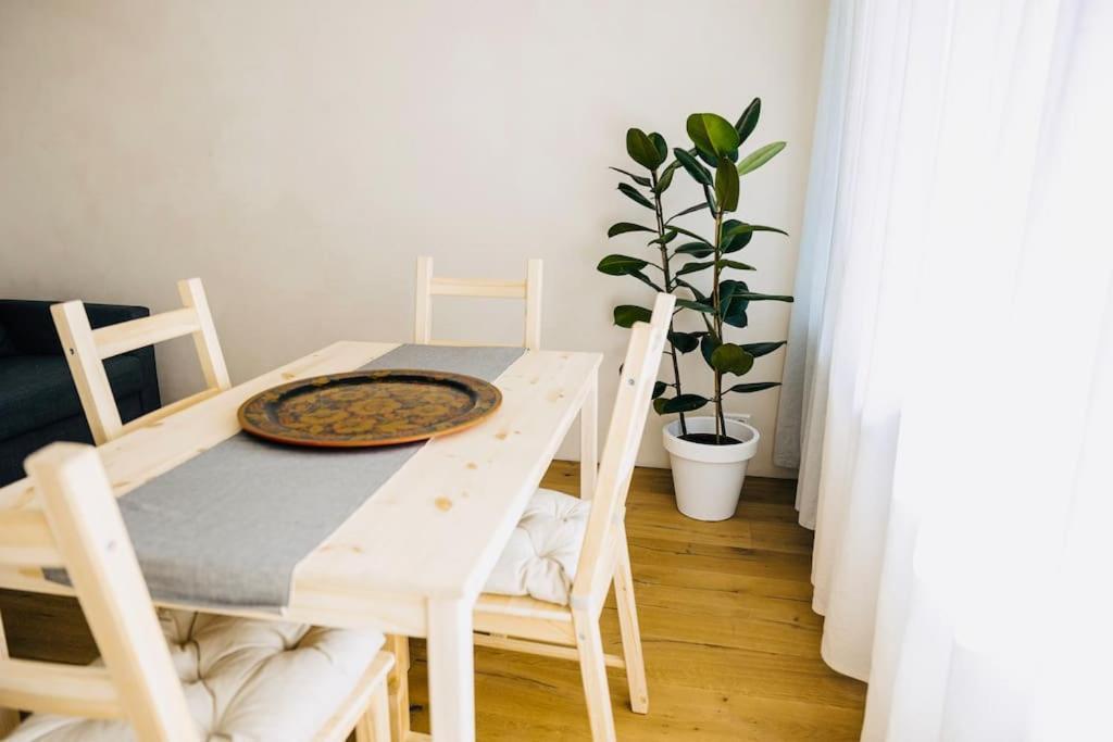 Wohlfuehloase In Perfekter Lage Apartment Щутгарт Екстериор снимка